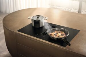 Neuheiten 2027 bei Miele und Bosch: Miele KMDA 8683 FL Kochfeld mit Dunstabzug